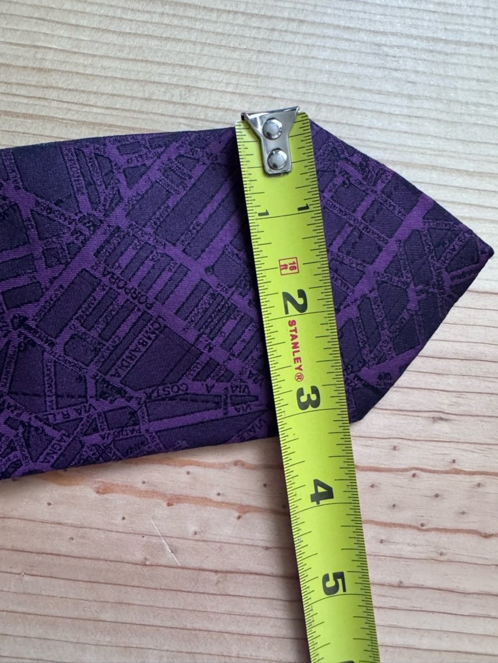 Moschino Milano Silk Tie Purple Abstract Milan Map Print 3.25” Designer VTG - Picture 8 of 9